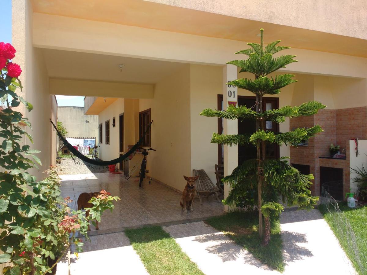 Um Quarto Em Casa Agradavel Pereque Exteriér fotografie